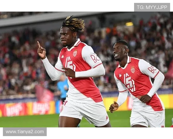 欧冠开门黑不敌摩纳哥，弗里克遭遇执教巴萨后首场失利